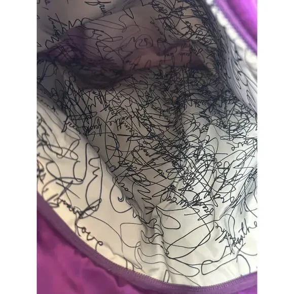 Lululemon Triumph Raspberry Gym School Diaper Duffle Bag *NO Crossbody Strap - Picture 6 of 16